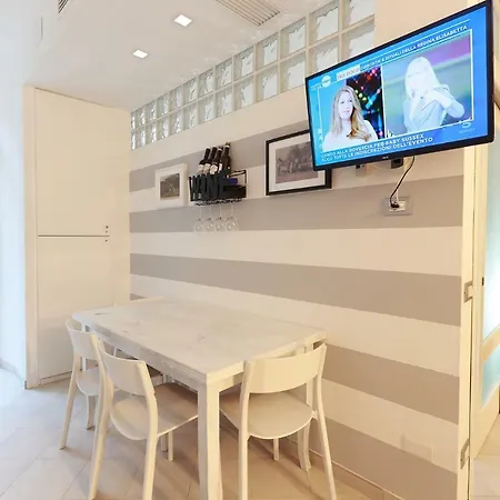 Margot Al Mare Monterosso al Mare